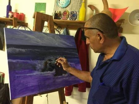 " كومبارس صارا زعيما " 